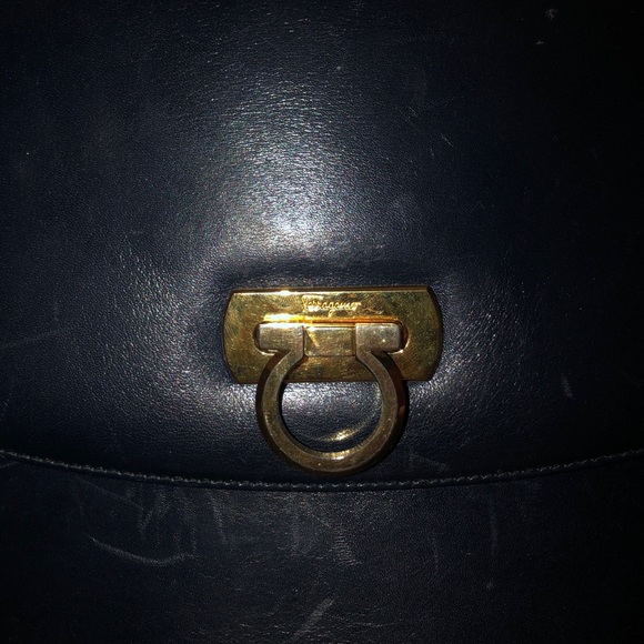 Salvatore Ferragamo Purse - Picture 3 of 7